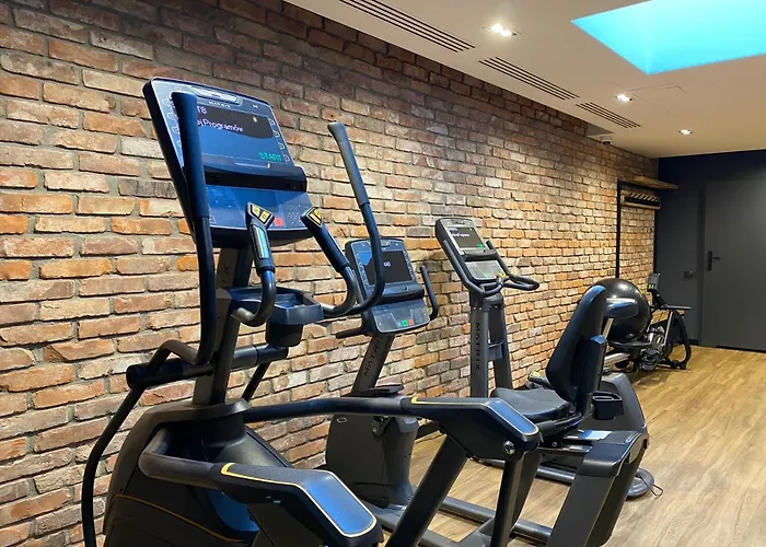 Flatbook - Center Chlebova With Gym *