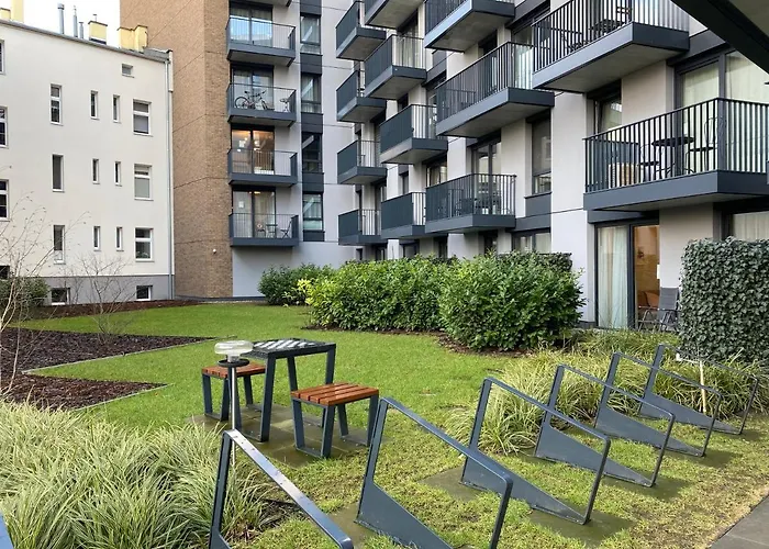 Flatbook - Center Chlebova With Gym